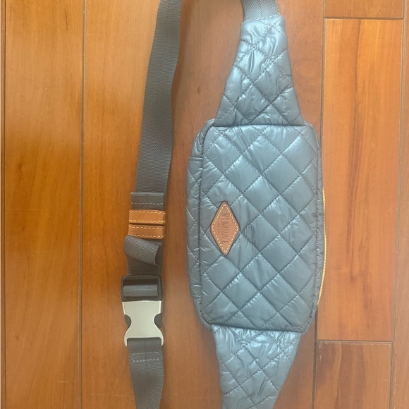 MZ Wallace SOULCYCLE EDITION belt bag - Picture 4 of 4